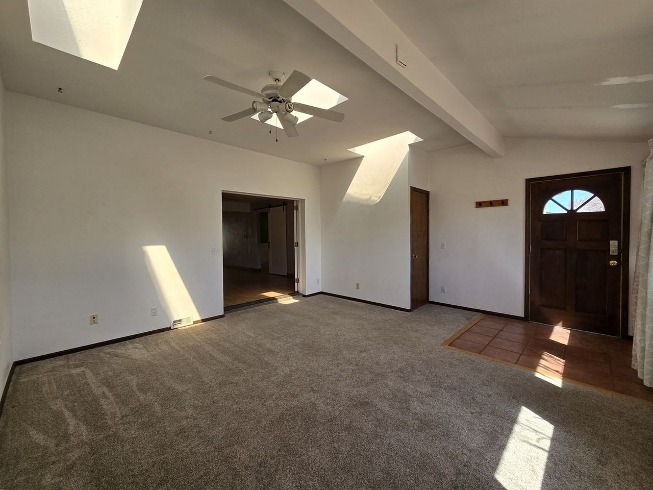 506 Ridgecrest Ave - Photo 4 of 36