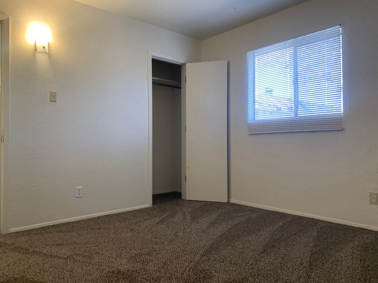 319 General Marshall St NE - Photo 4 of 12