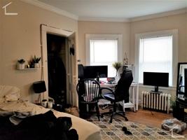 featured image of 77 Linden St