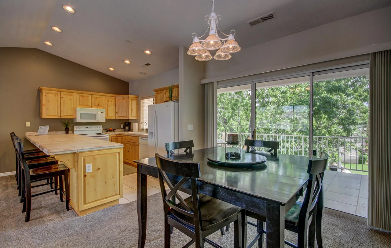 1845 W Canyon View Dr #1216 - Photo 4 of 19