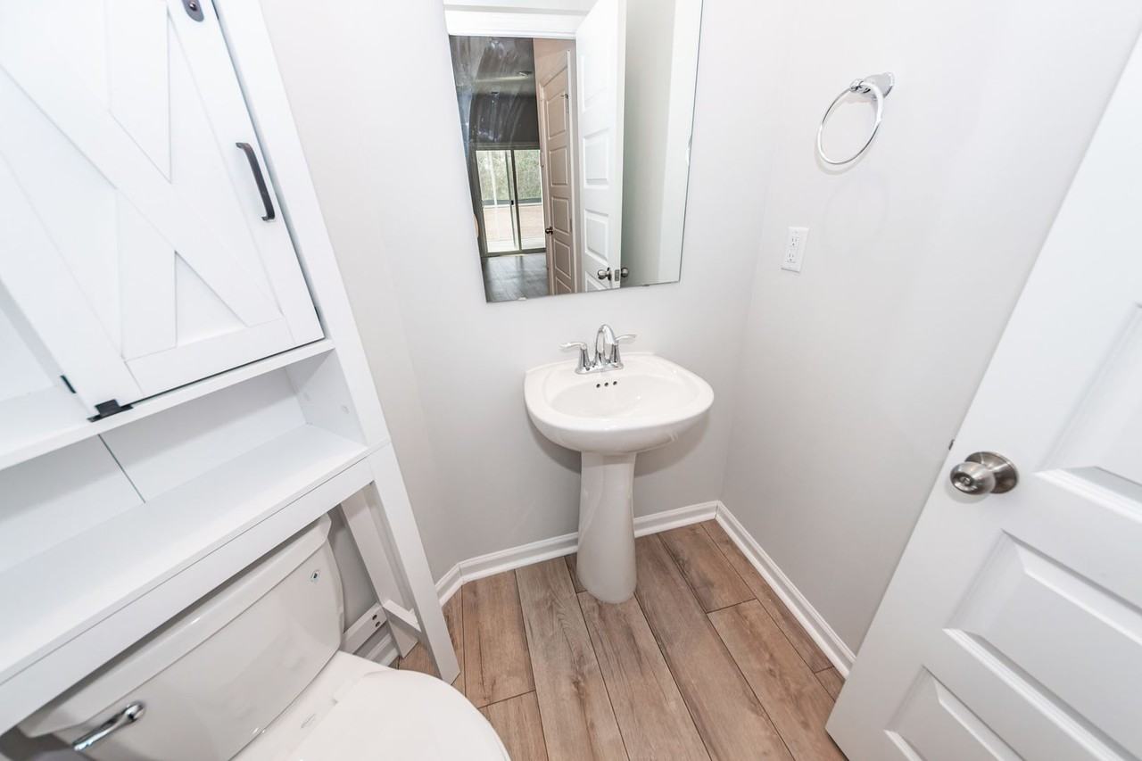 537 Yellow Leaf Ln - Photo 7 of 50