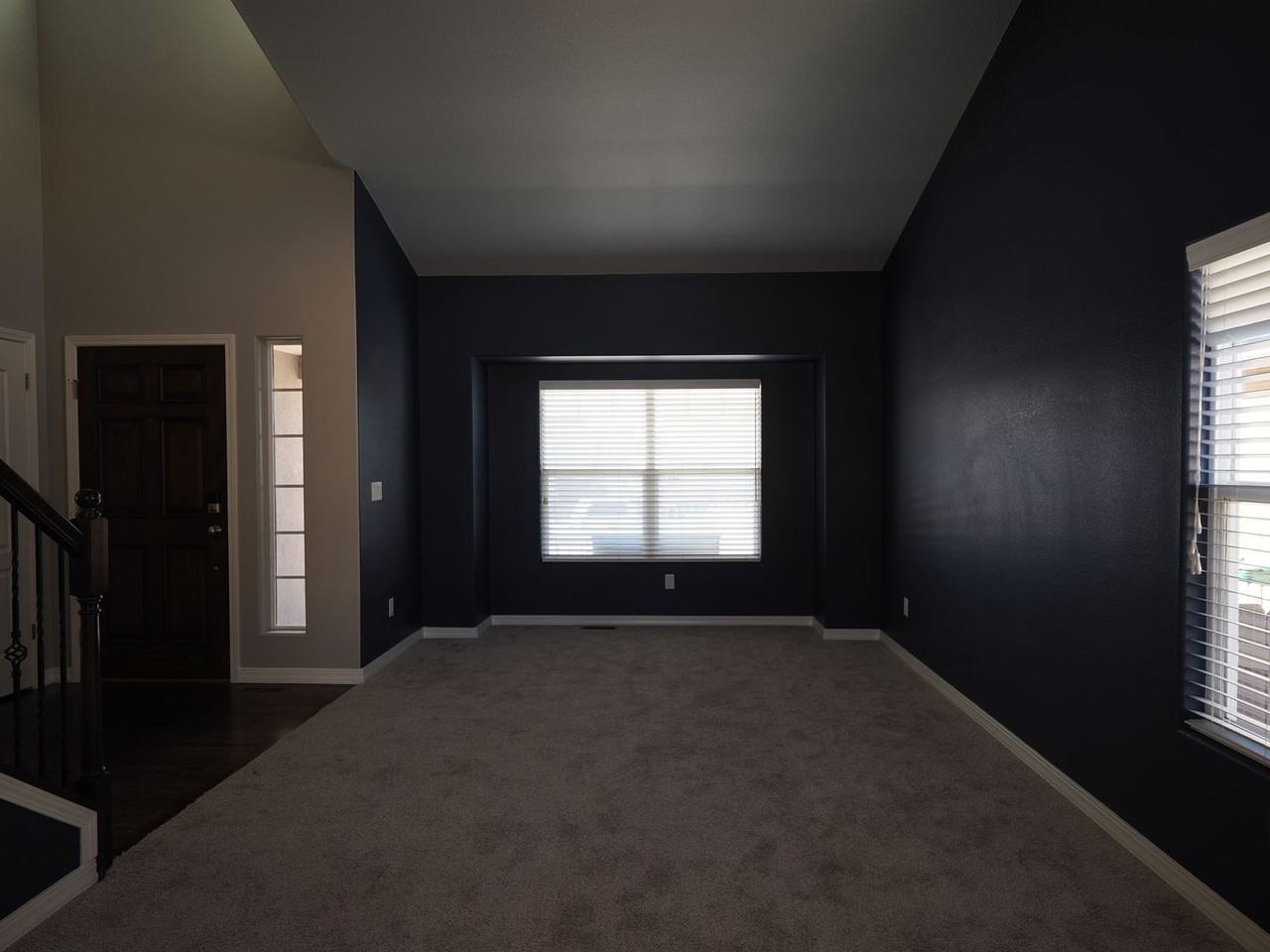 5280 Mount Cutler Ct - Photo 3 of 31