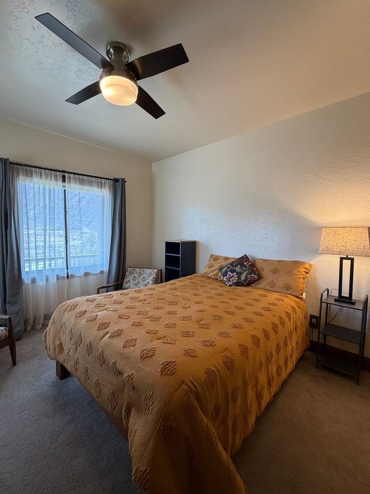 350 Greenway Dr - Photo 3 of 13