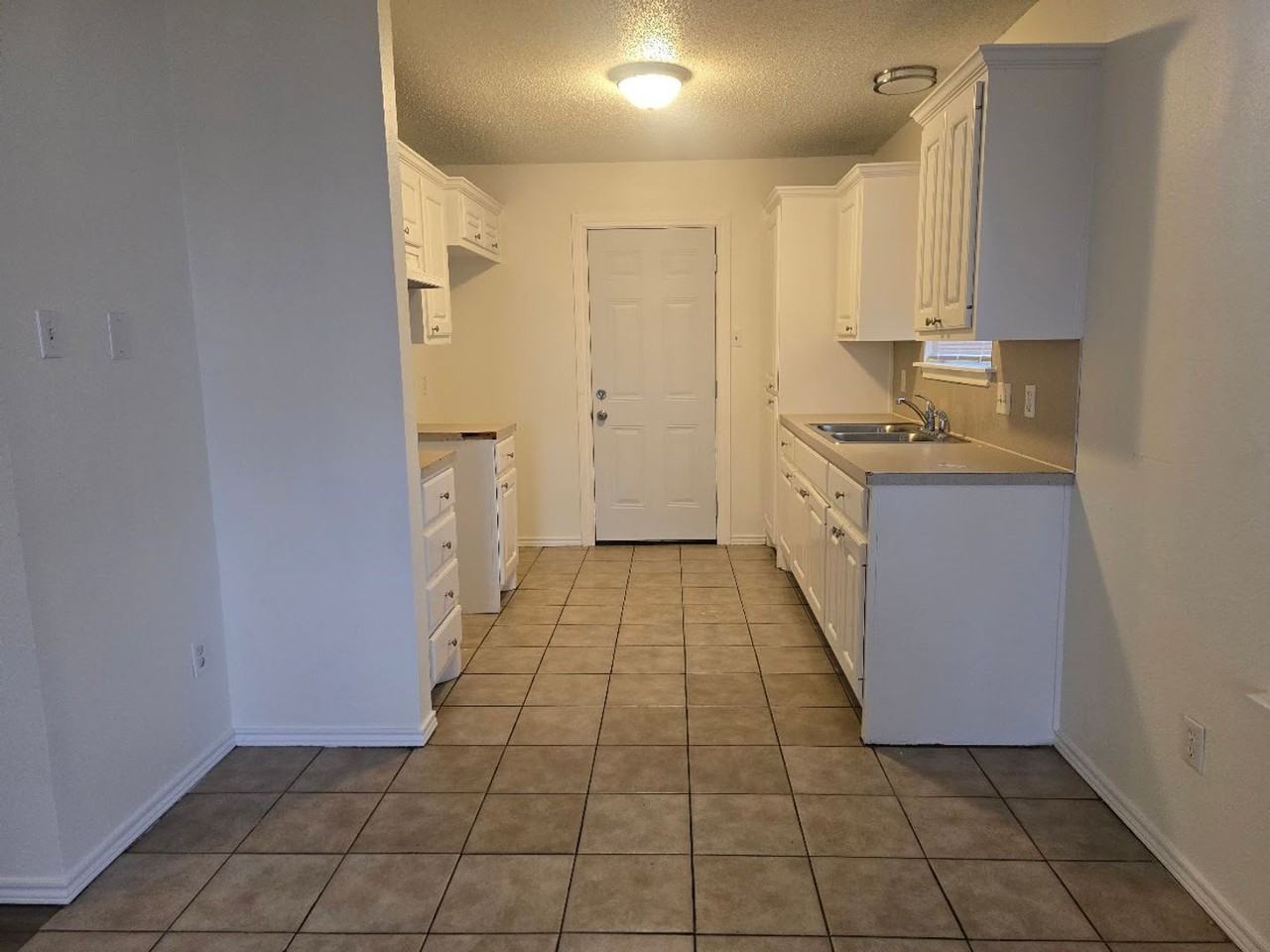 811 Ute Ave - Photo 5 of 19