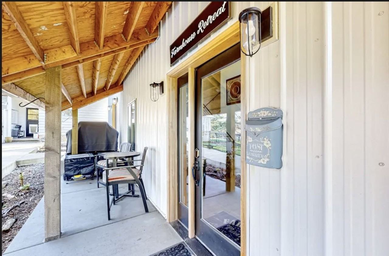 3411 Se Naef Rd - Photo 4 of 29