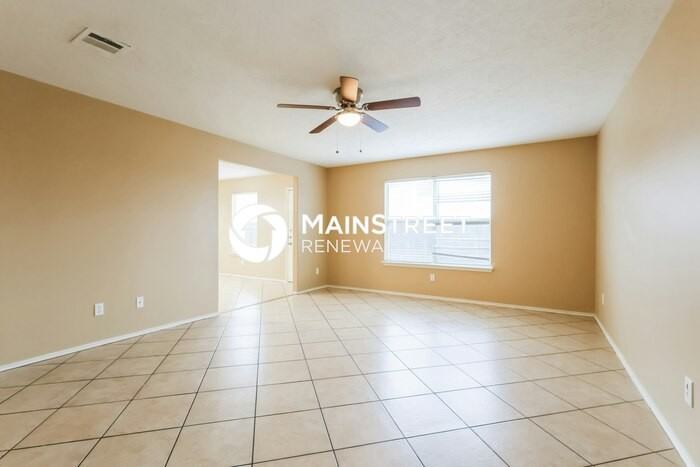 14906 Loys Coves Ct - Photo 4 of 15