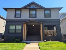 170-724 Broadway Apartments, Bend - Photo 1 of 1