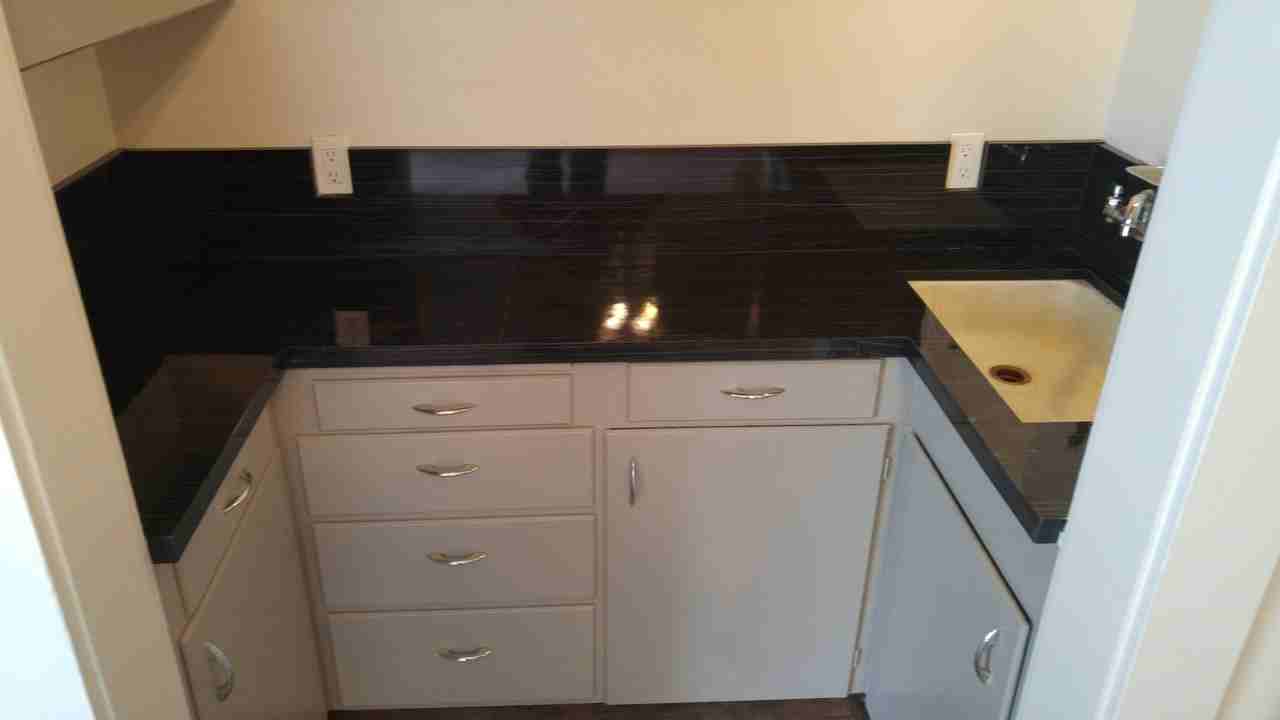 170-724 Broadway Apartments, Bend - Photo 4 of 8