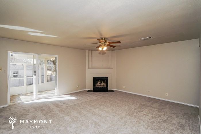 15635 Legend Springs Dr - Photo 6 of 16