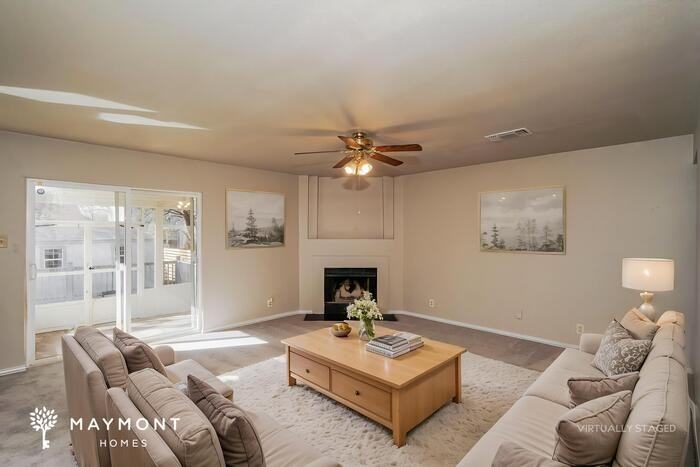 15635 Legend Springs Dr - Photo 7 of 16