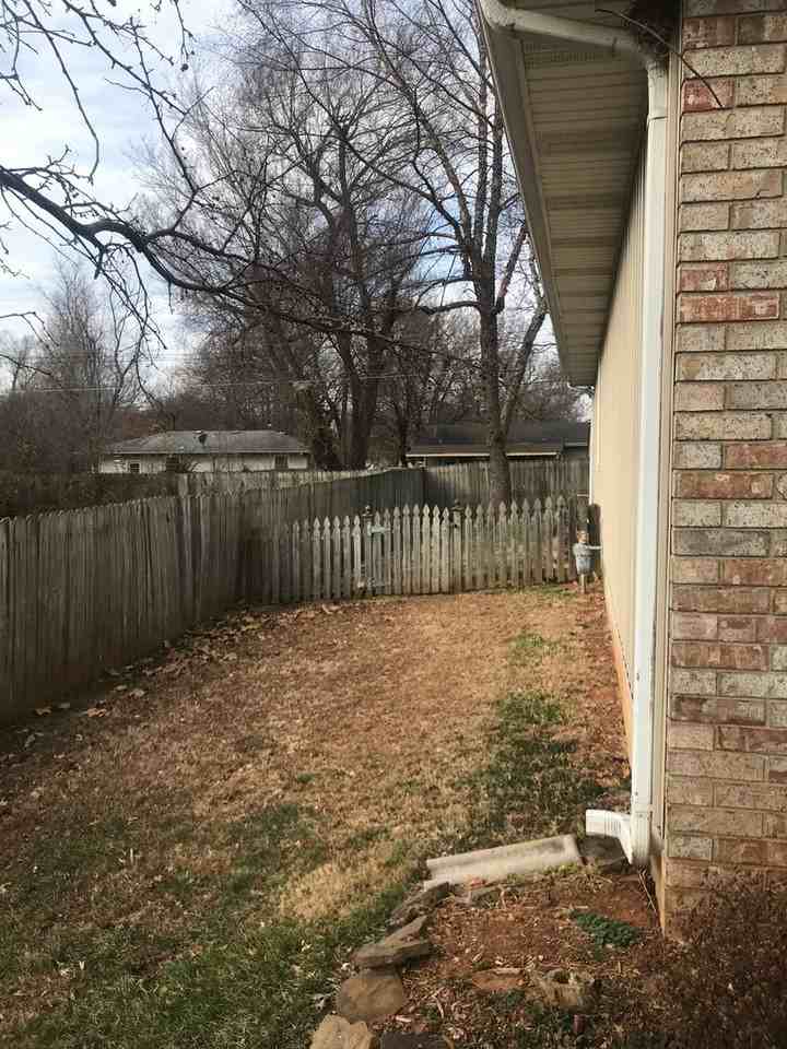 3150 S Sagamont Ave #106 - Photo 3 of 20