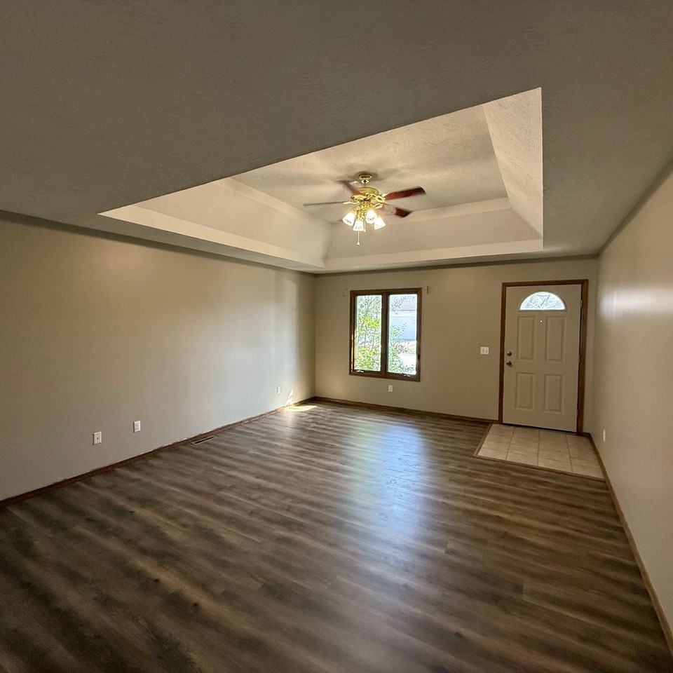 3150 S Sagamont Ave #106 - Photo 7 of 20