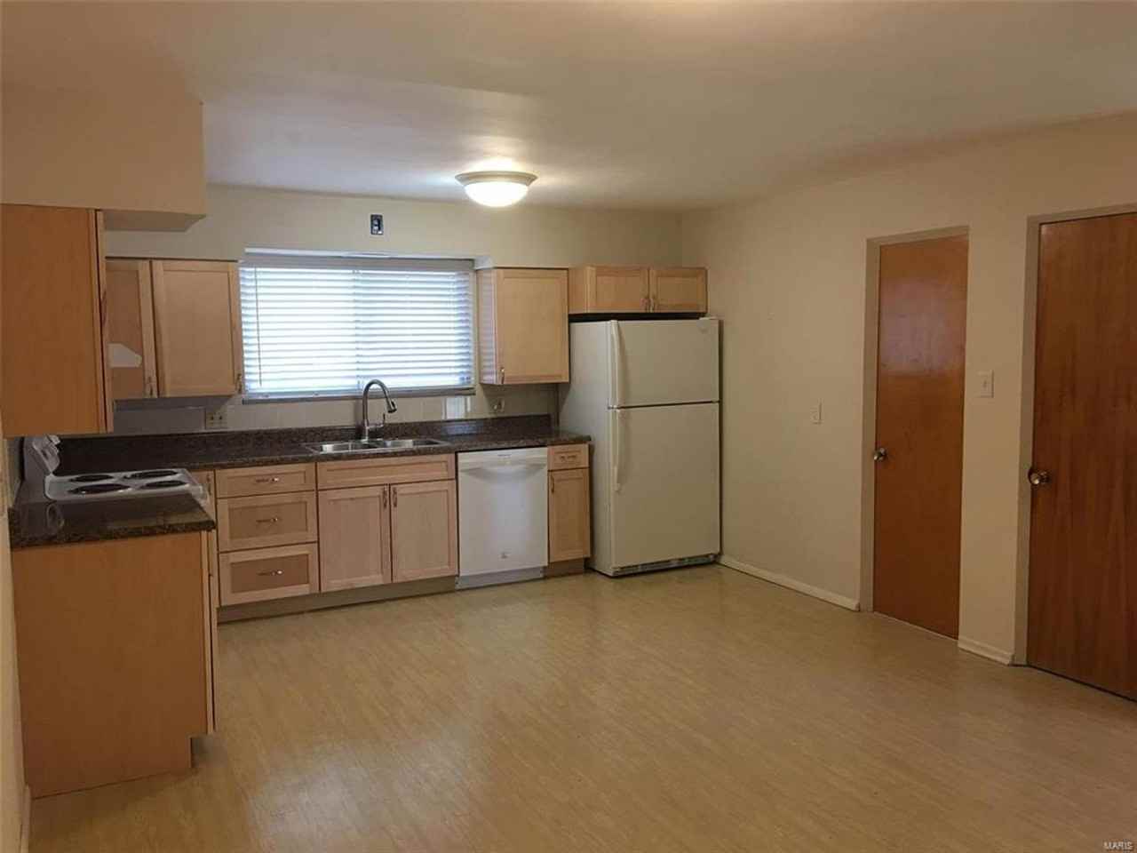 4739 Butler Hill Rd - Photo 5 of 19