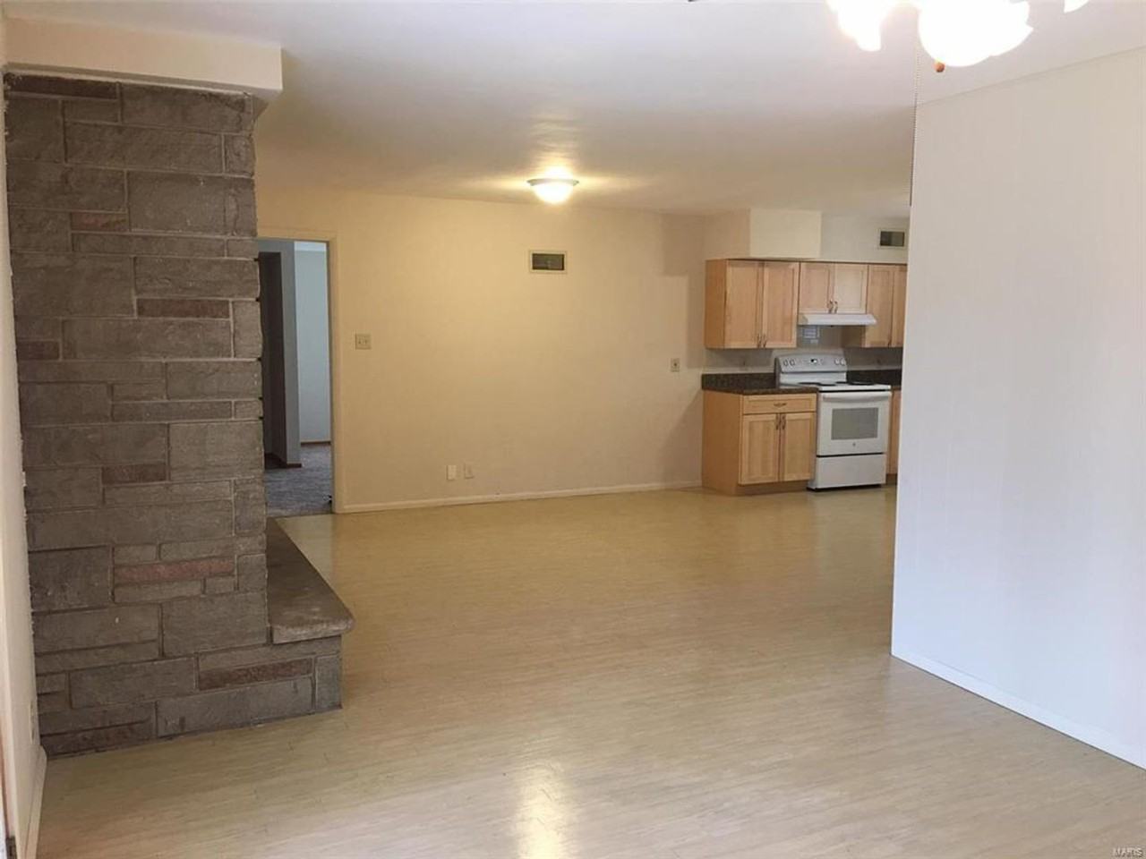 4739 Butler Hill Rd - Photo 6 of 19