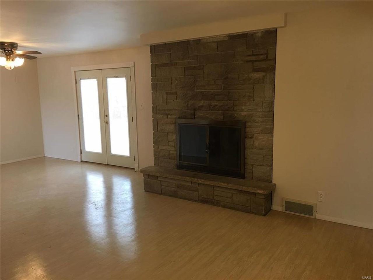 4739 Butler Hill Rd - Photo 7 of 19