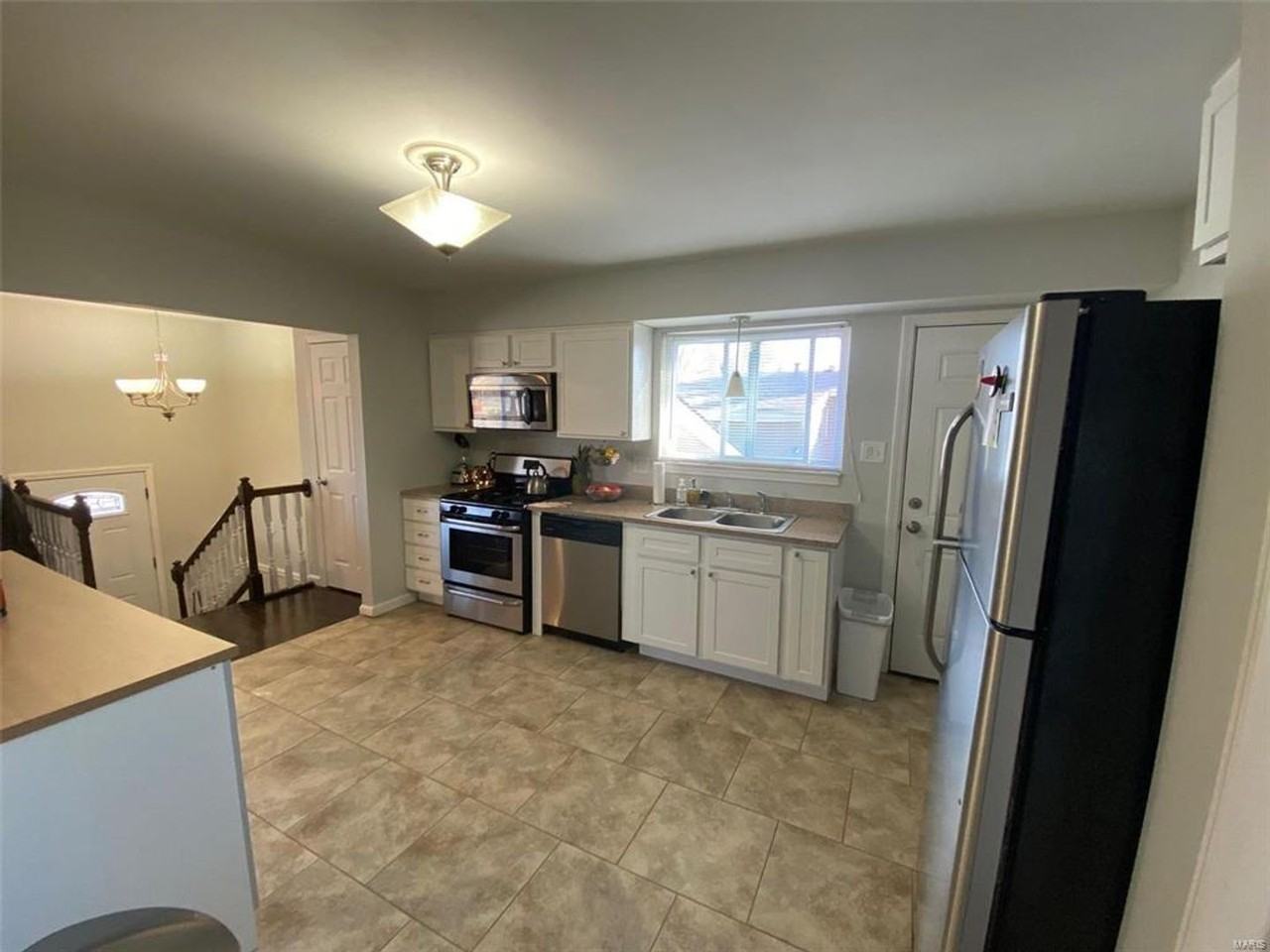 7 Edgeworth Ave - Photo 5 of 36