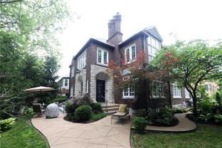 7572-74 York - Photo 1 of 1