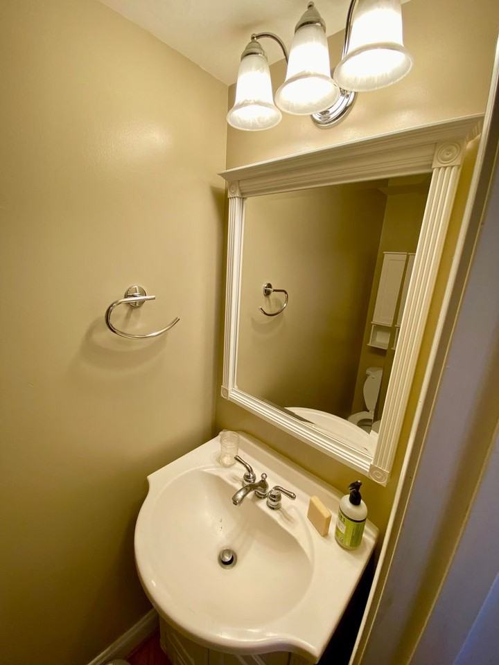 407 S Madeira St - Photo 7 of 15