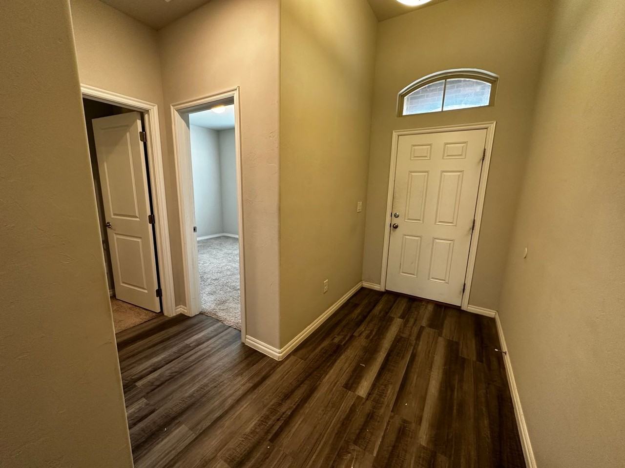 14816 Slippery Falls Cir - Photo 5 of 44