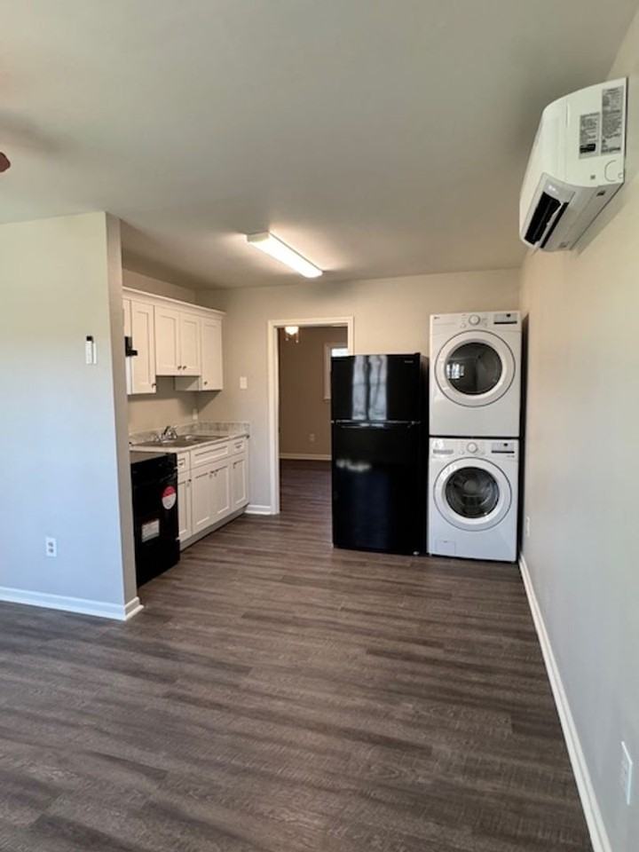 100 Mccall St - Photo 6 of 12