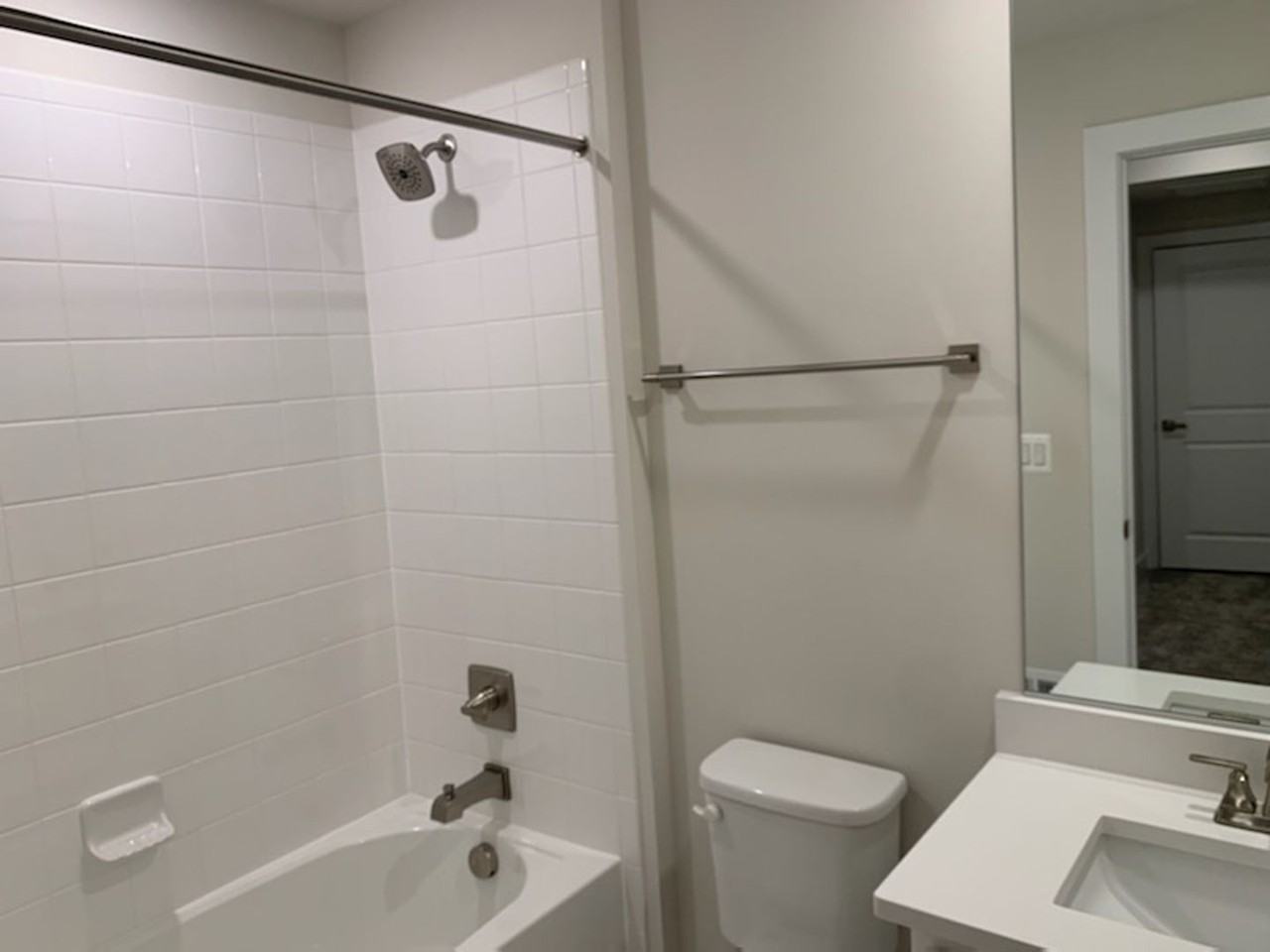 13262 Woodland Park Rd - Photo 4 of 11