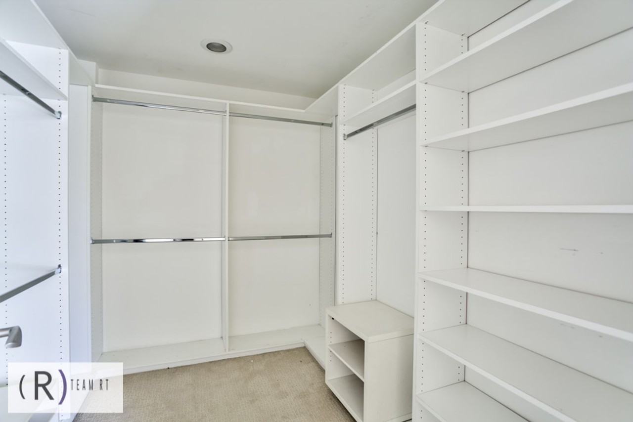 1737 Colby Ave #201 - Photo 2 of 36