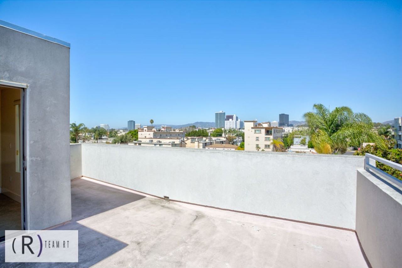 1737 Colby Ave #201 - Photo 5 of 36