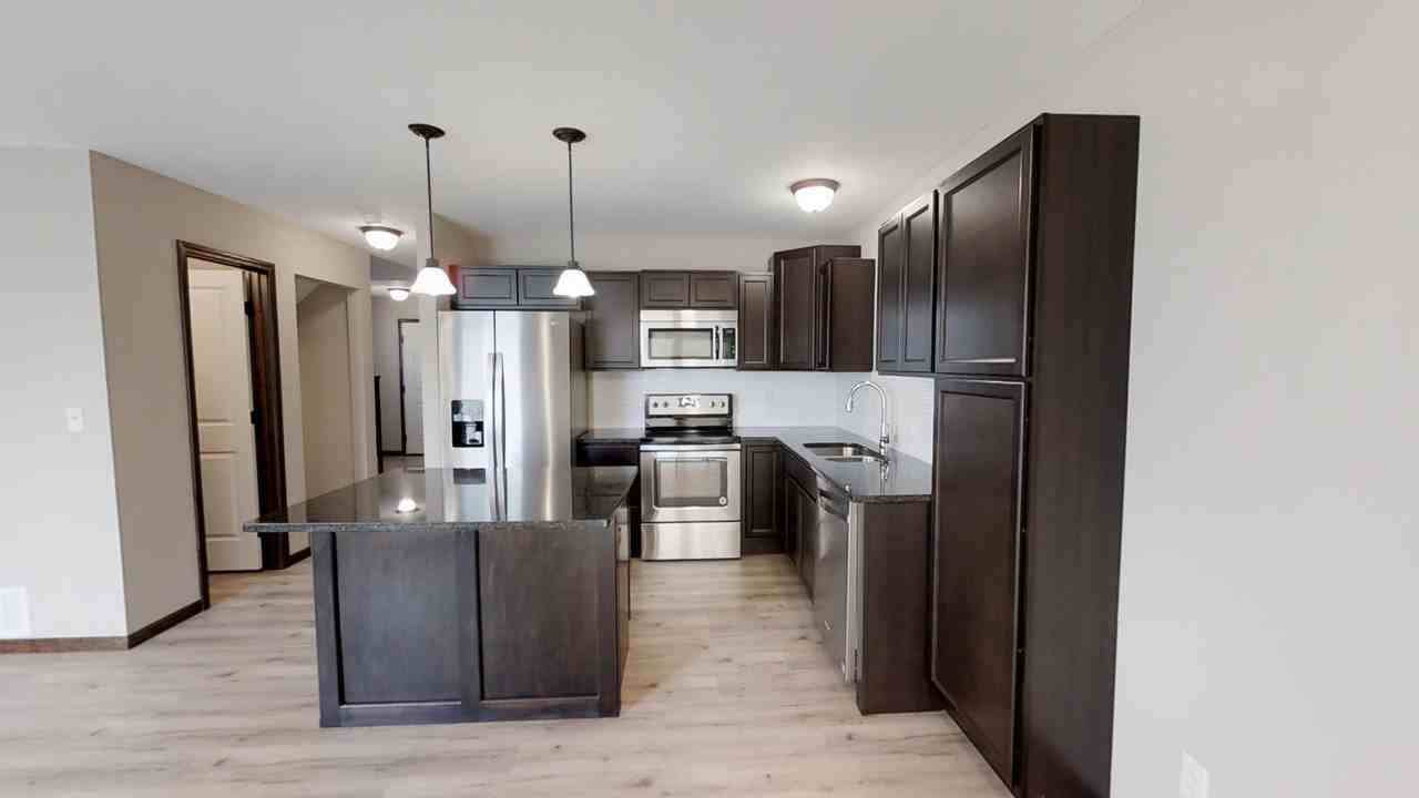 711 S Deer Haven St - Photo 2 of 24