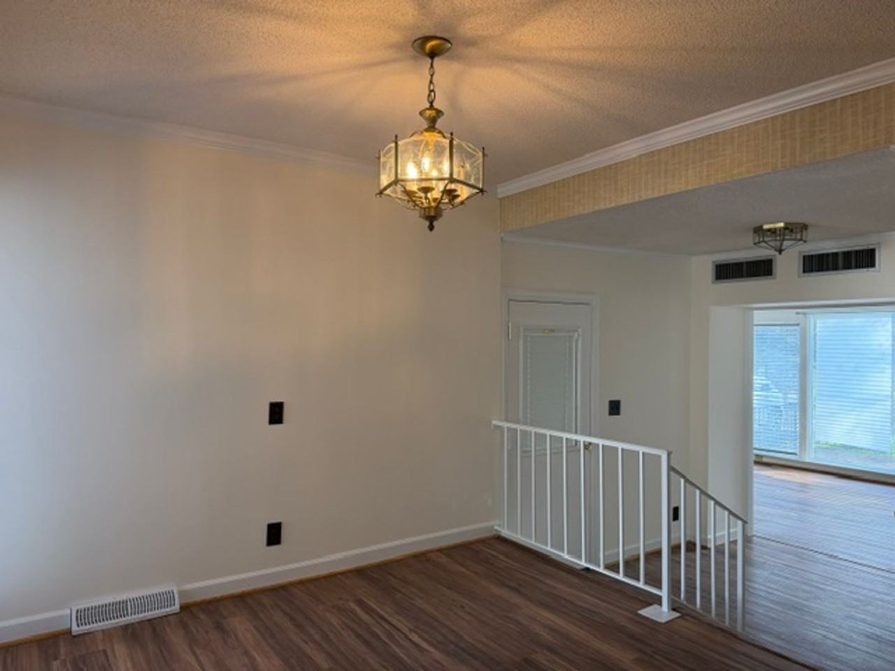 314 Keener St - Photo 4 of 19