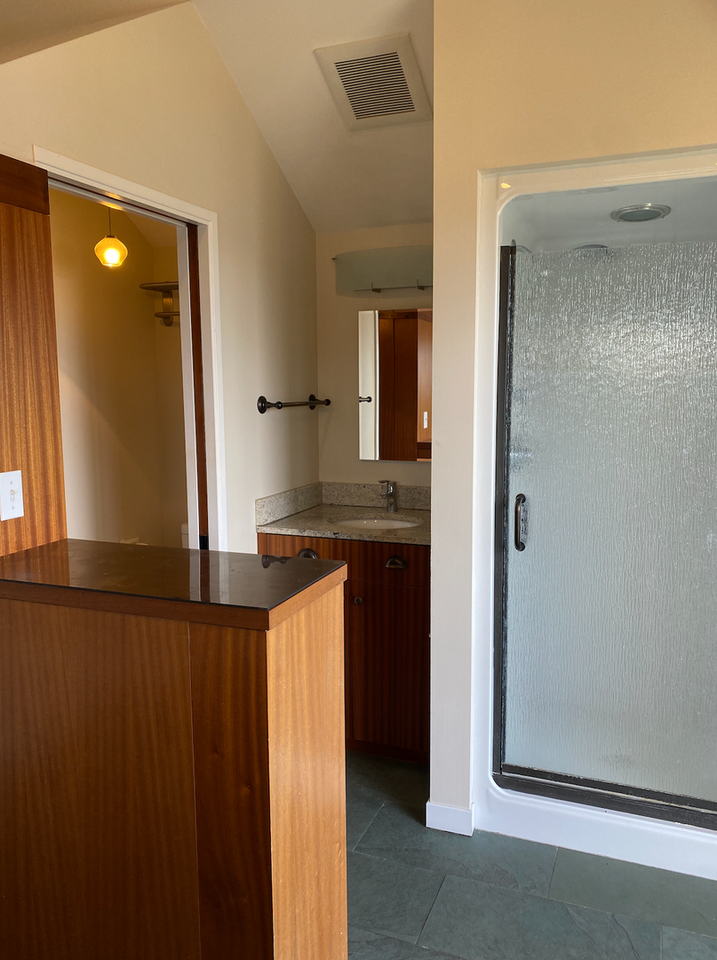 3115 3115 14th Ave S -Guest Cottage - Photo 6 of 10