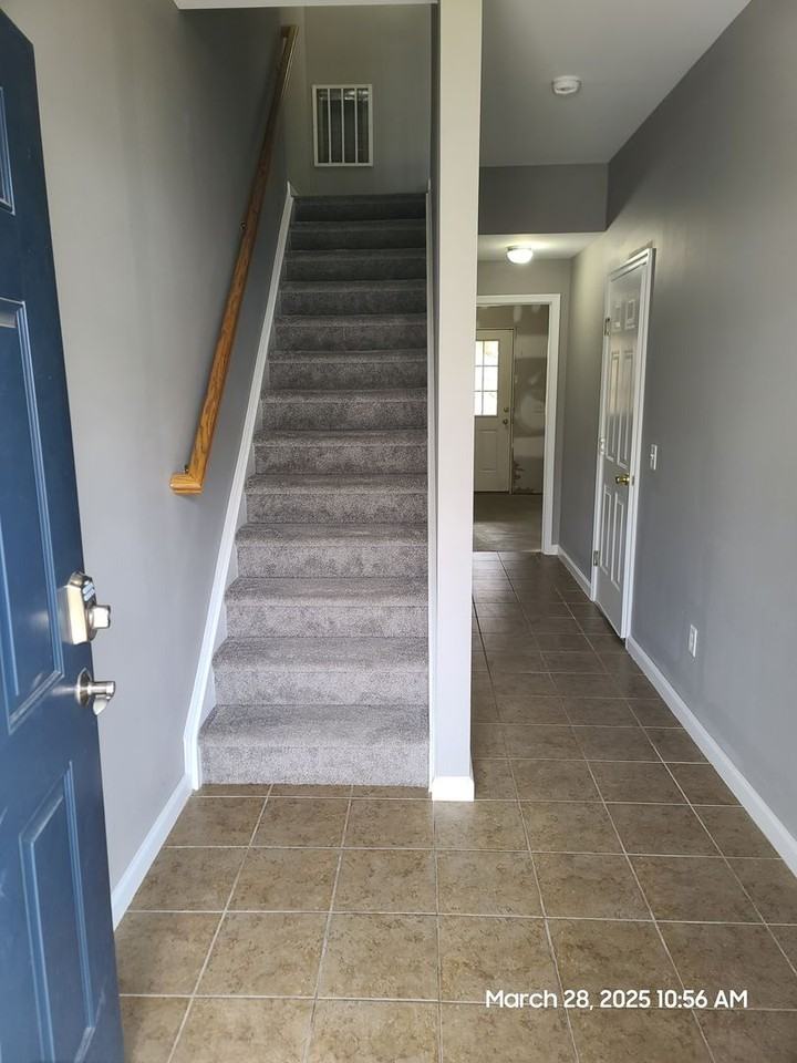 223 Crown Ct - Photo 3 of 50