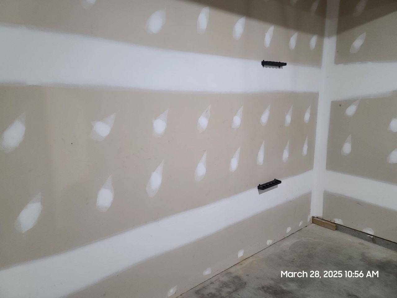 223 Crown Ct - Photo 5 of 50