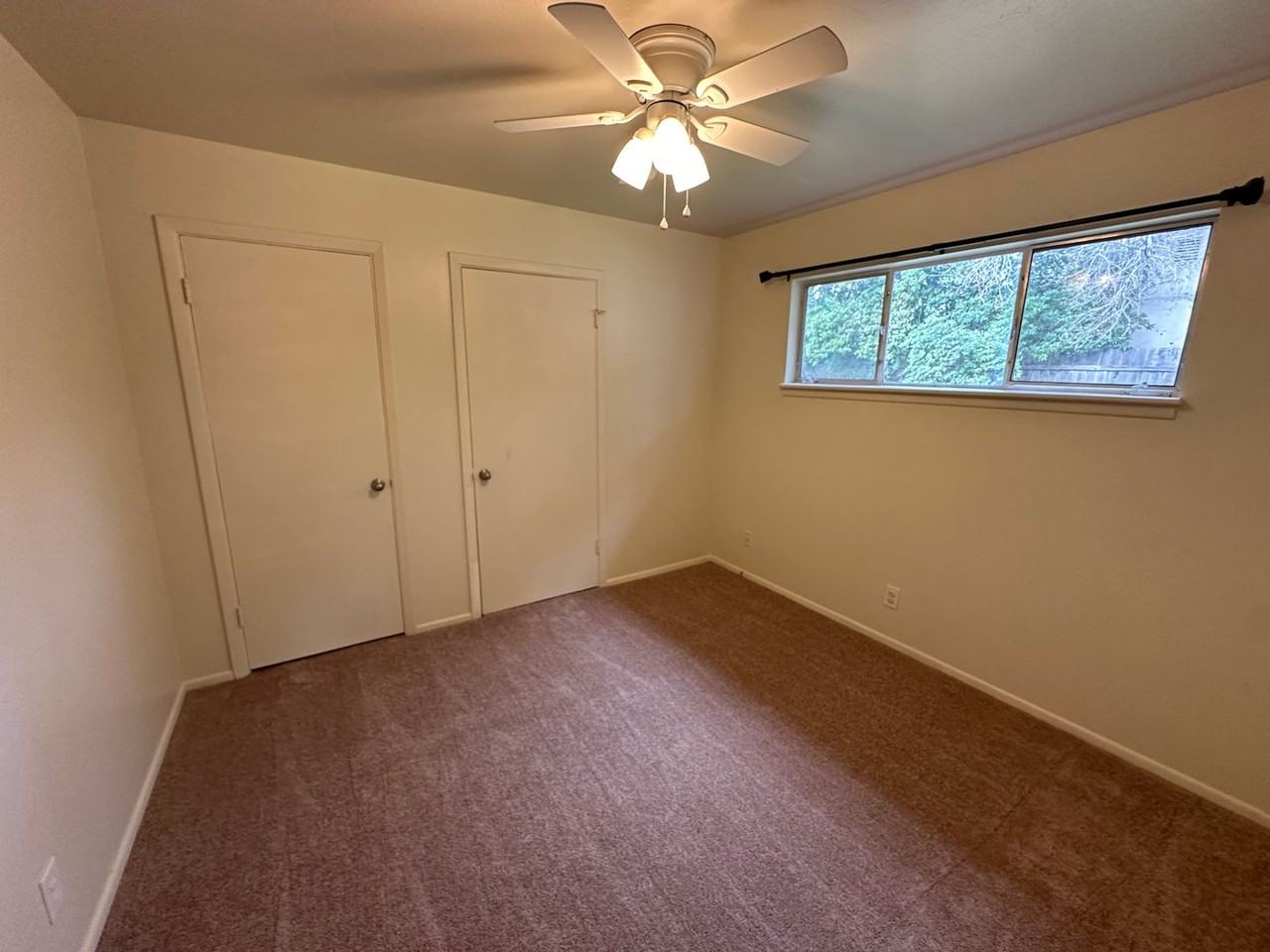 3120 Alder Way - Photo 4 of 9