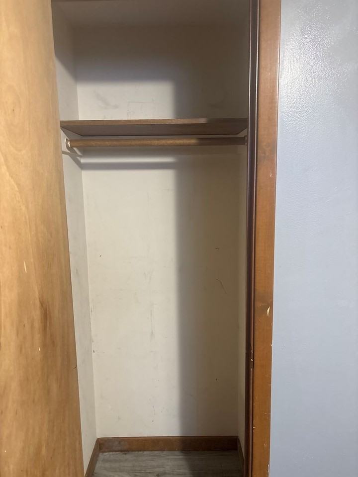 1609 D Street - Photo 7 of 14