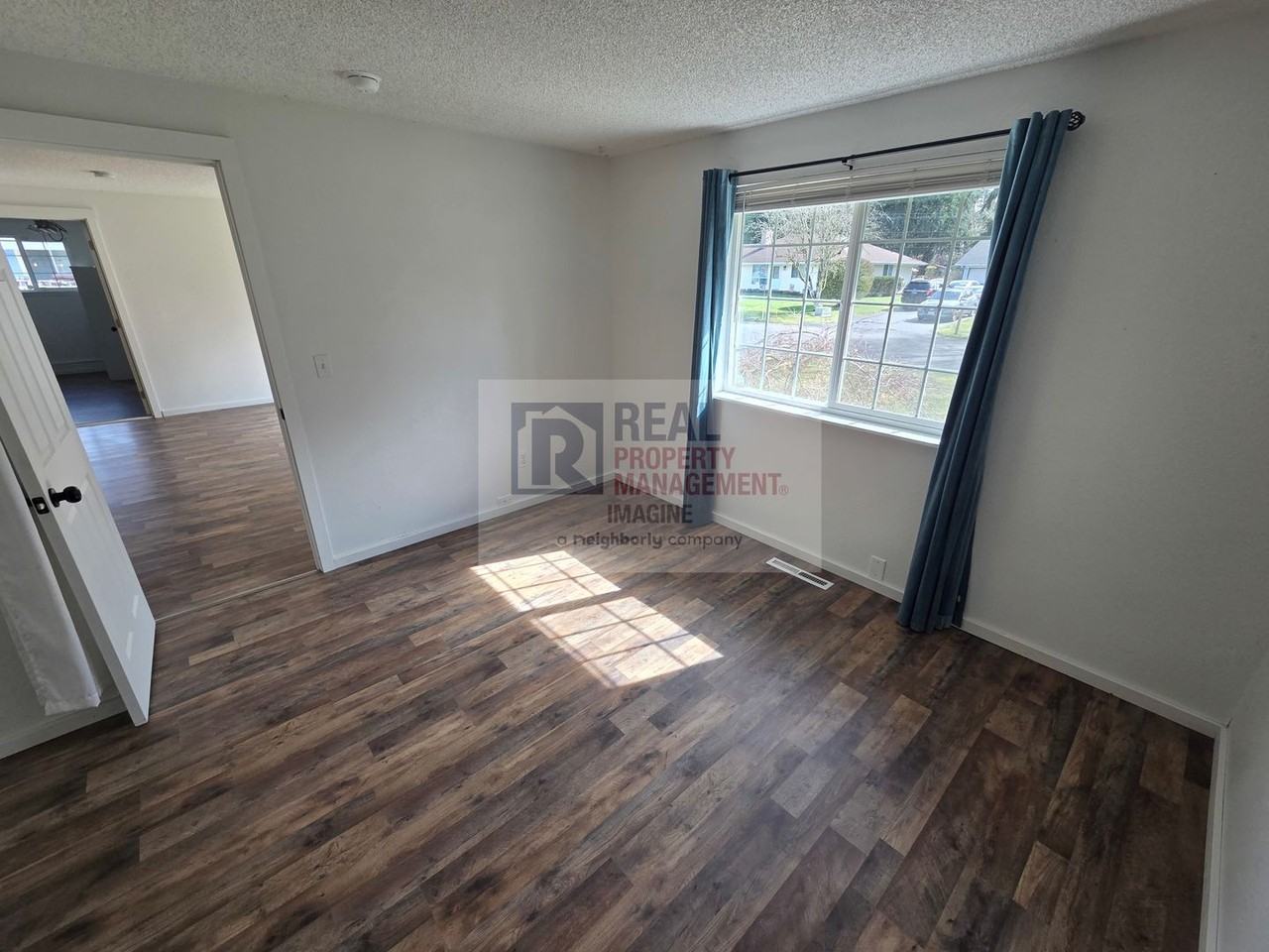 7811 6th Way Se - Photo 3 of 24