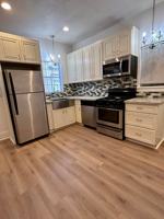 featured image of 471 N San Pedro St