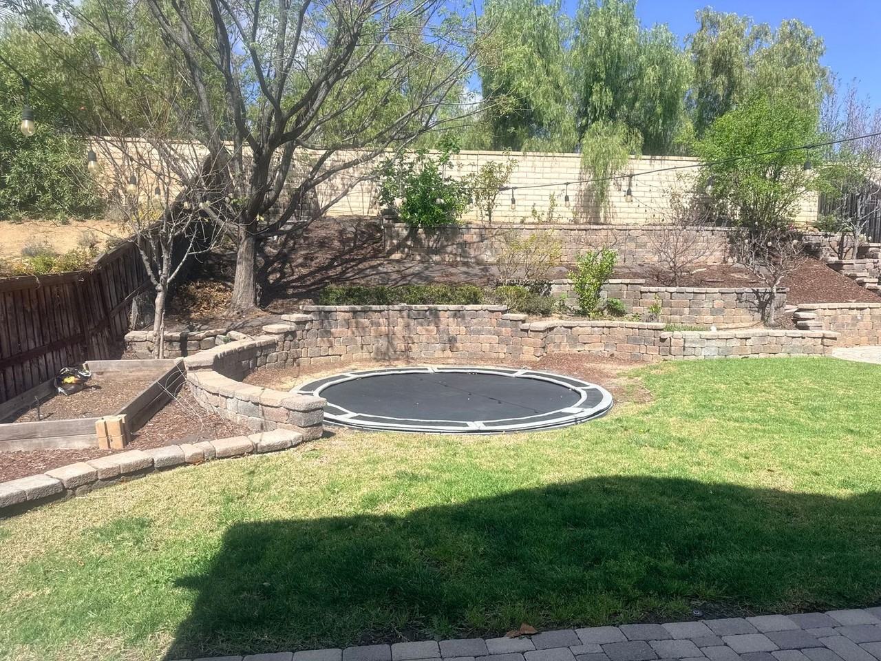 40365 Amesbury Ln - Photo 4 of 36