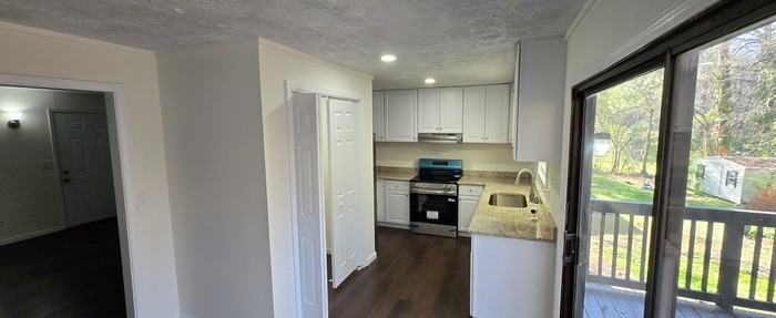 6154 Green Acres Dr Sw - Photo 2 of 15