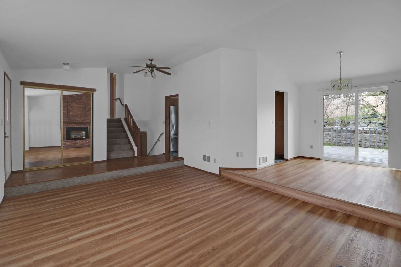 1647 Nw 2nd Ave - Photo 2 of 14