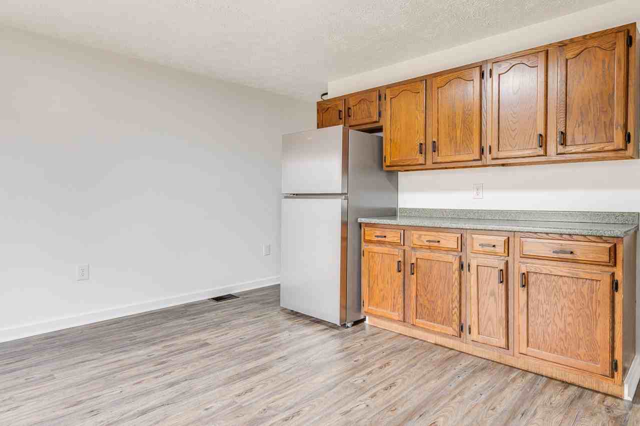 918 Excelsior St - Photo 6 of 19