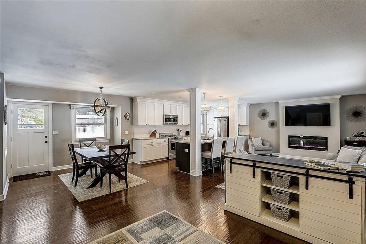 21810 Locksley Ln - Photo 6 of 29