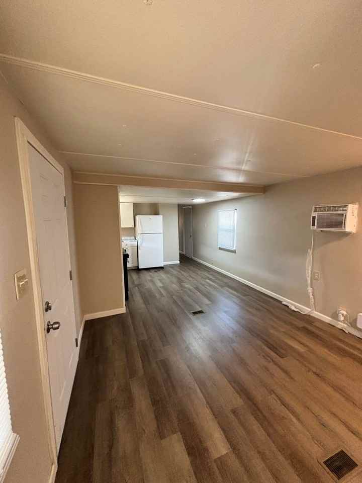 4217 N Idaho Ln #1 - Photo 3 of 9