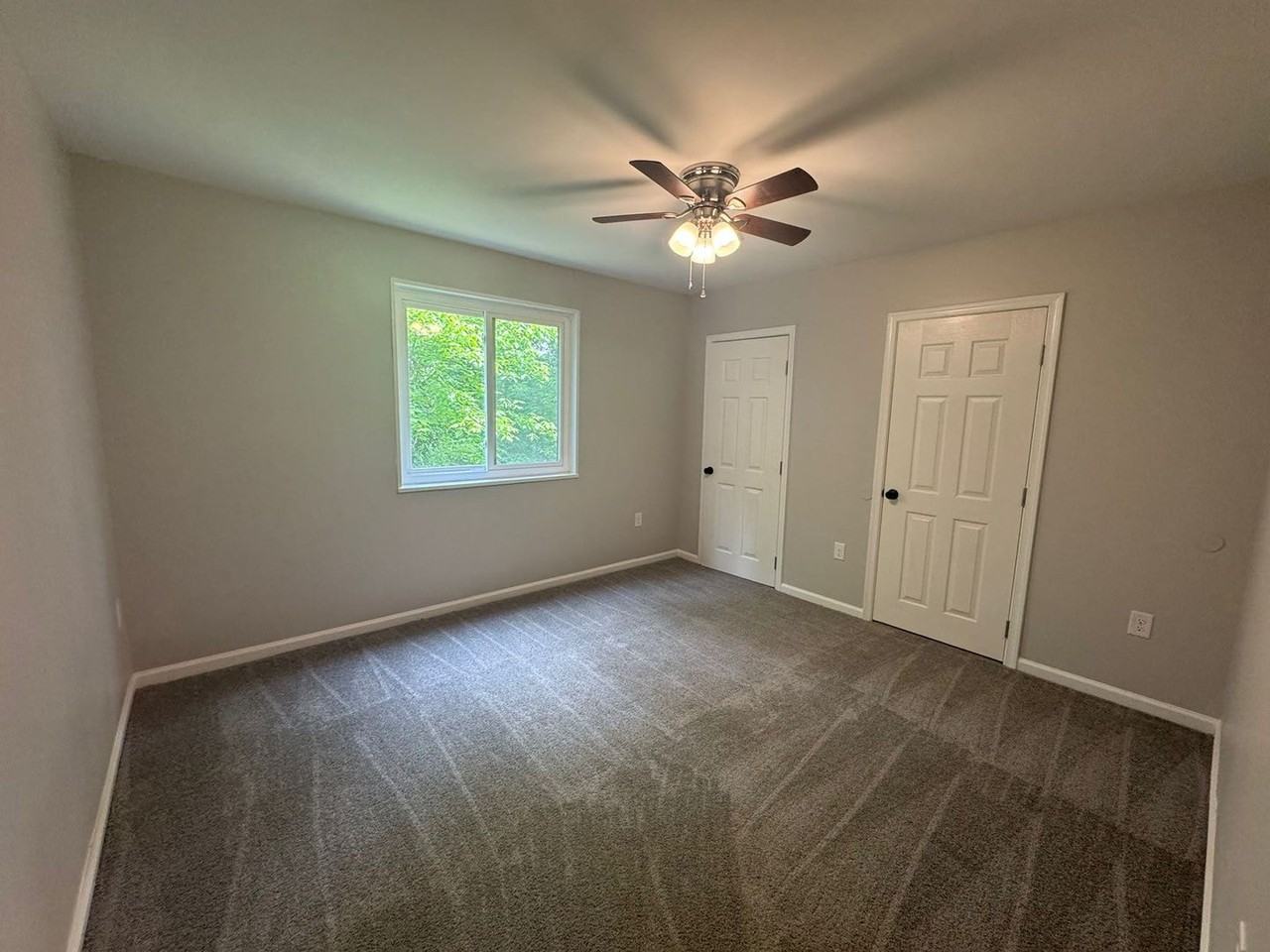 49 49 W. Diamond Ave - 49 W. Diamond Ave - 202 #202 - Photo 3 of 7