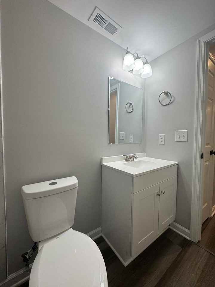 49 49 W. Diamond Ave - 49 W. Diamond Ave - 202 #202 - Photo 6 of 7