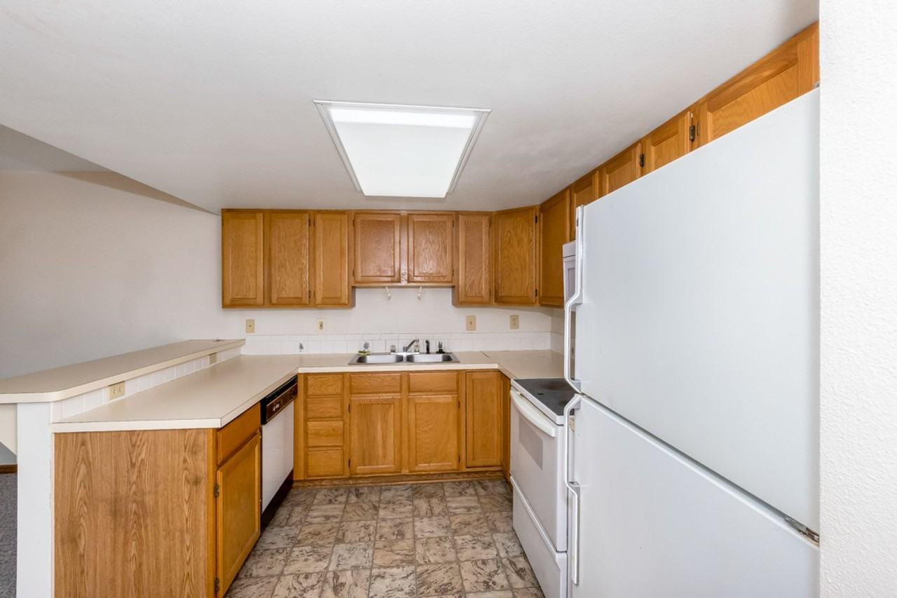 1117 11th Ave #3 - Photo 5 of 25