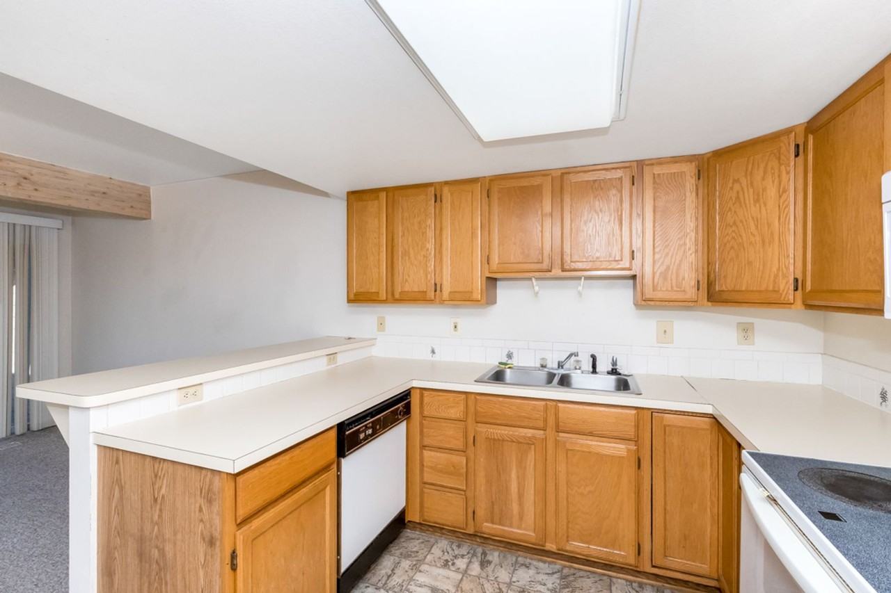 1117 11th Ave #3 - Photo 7 of 25