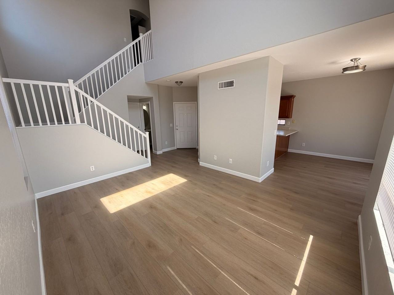 11401 W Pima St - Photo 2 of 18