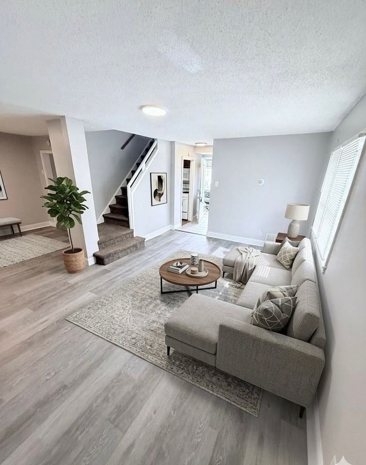 1400 Honan St - Photo 4 of 17