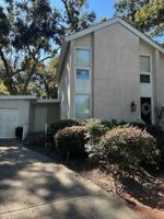 featured image of 231 Menendez Ave