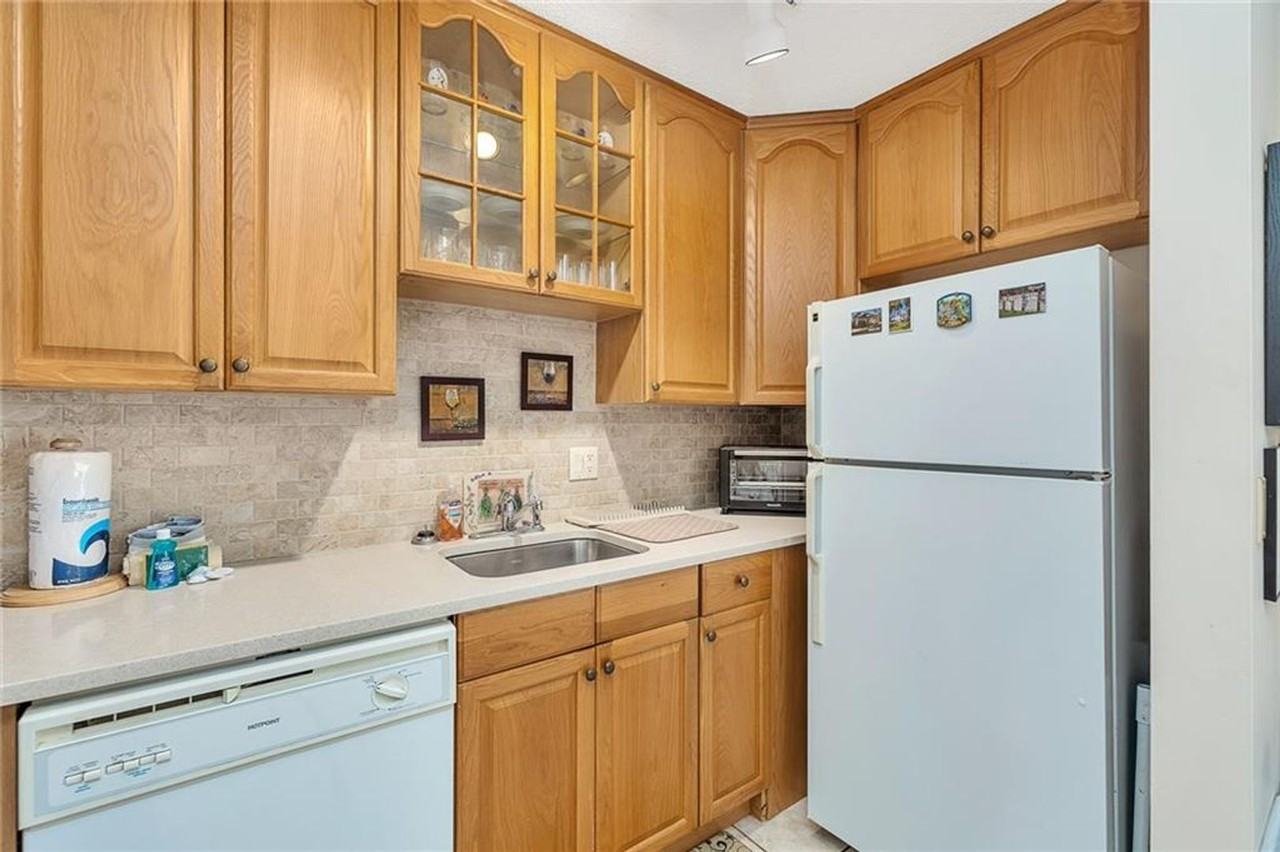 1500 1500 Demere Rd F6 - Sandy and Bruce Scott - Photo 3 of 18